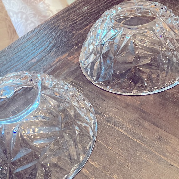 Set of 2 Tiffany and Co 6” rock cut crystal bowl, heavy - Picture 6 of 8